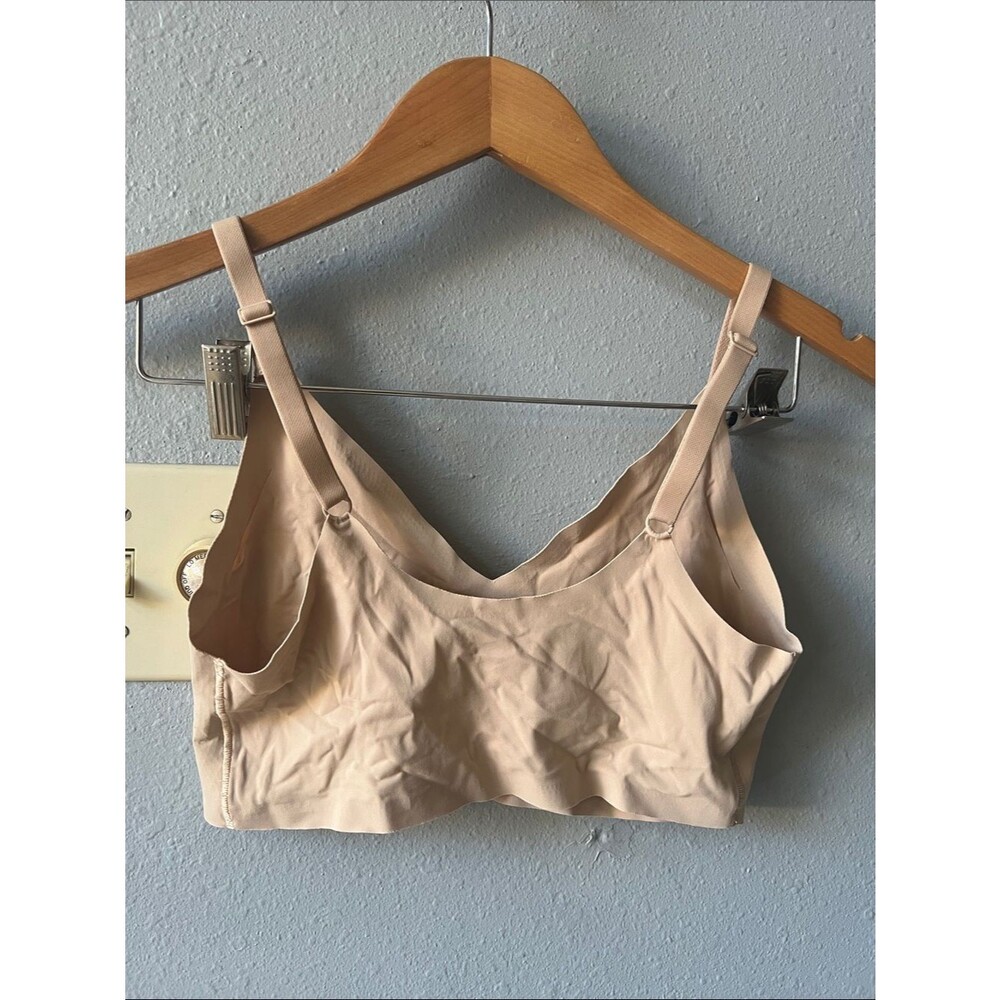 Seamless Nude Wireless -Bralette - Nude View 4